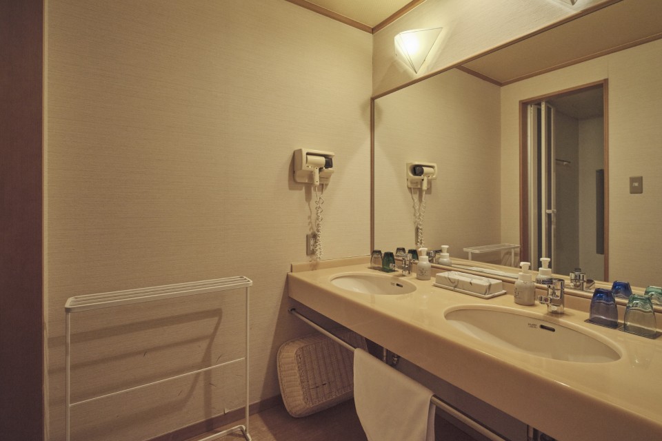 デラックスルーム クラシック | KAMEYA HOTEL | 湯野浜温泉 亀や